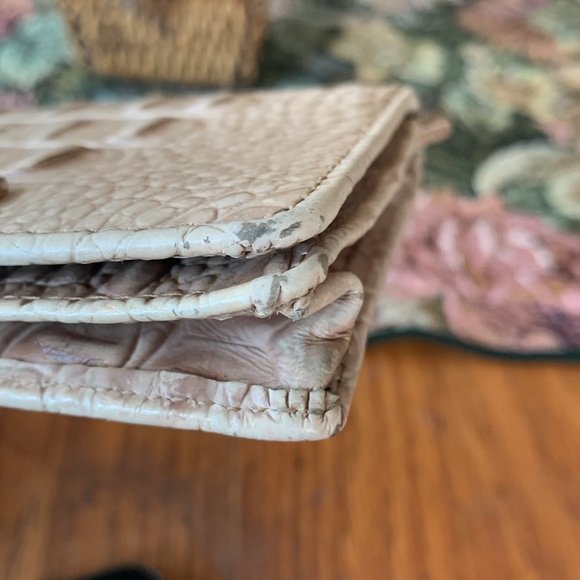 Brahmin Leather Wallet/Wrislet - Picture 9 of 9